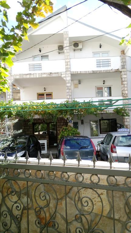 Apartments Marijana ติวัต ภายนอก รูปภาพ